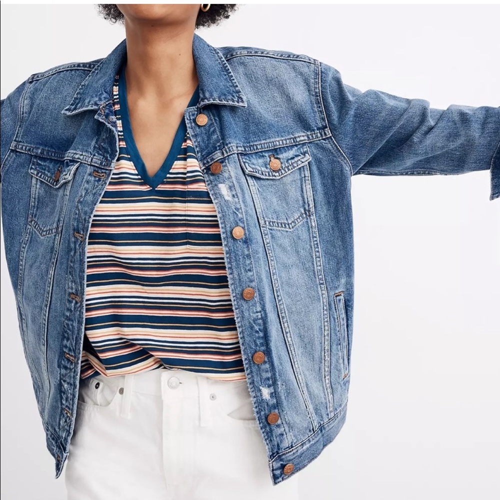 NWT MADEWELL • oversized The jean jacket in medford wash - Picture 2 of 16